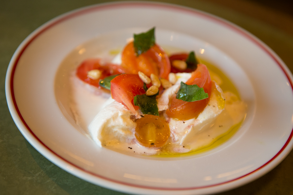 £6.95 - Buffalo mozzarella in creme fraiche, tomatoes, and basil. Good quality mozzarella and the tomatoes were delicious.