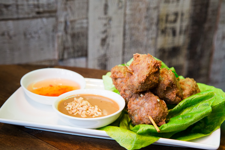 Nem nuong: pork and lemongrass meatballs